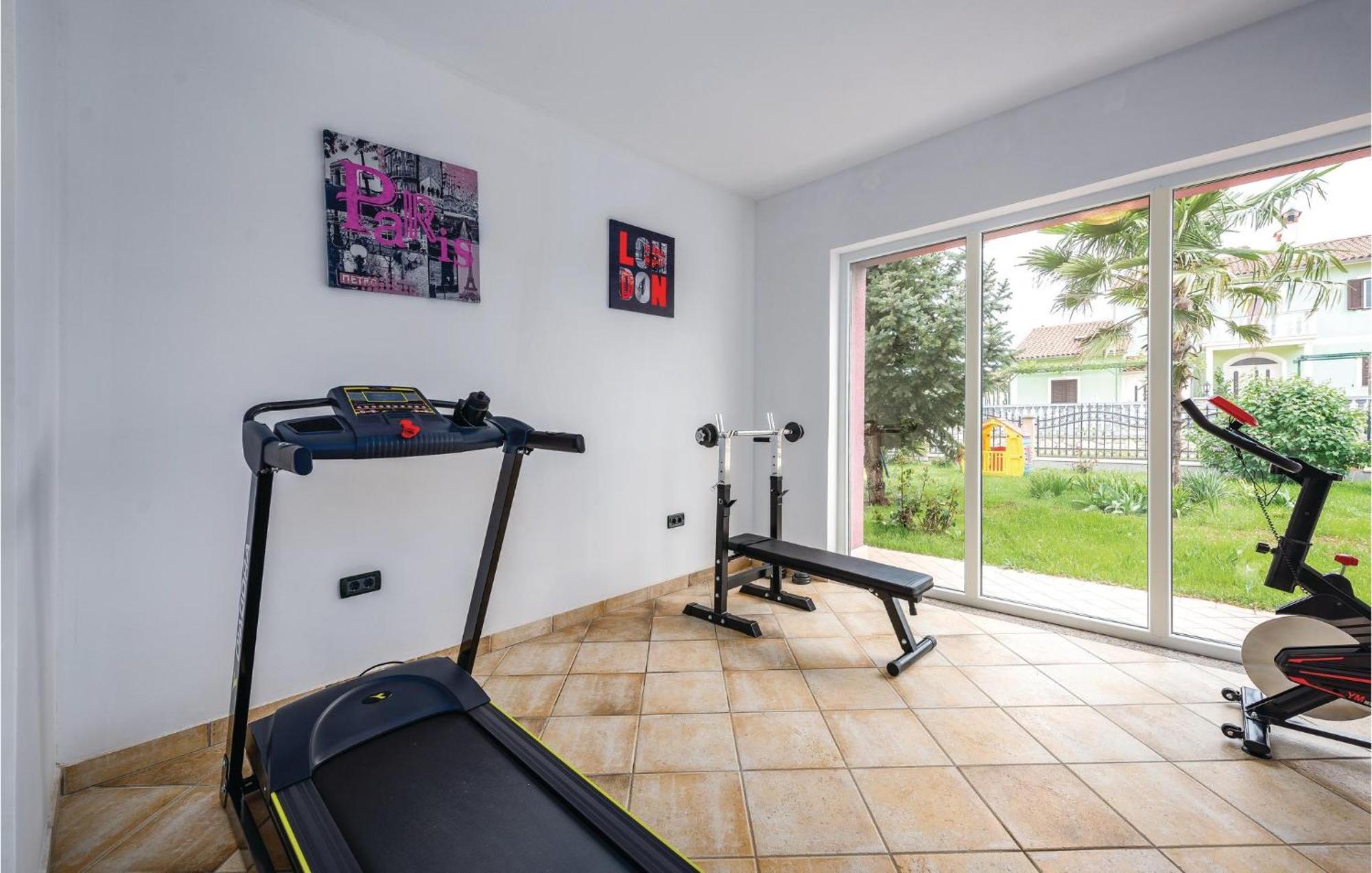 5 Bedroom Stunning Home In Labin Raša Εξωτερικό φωτογραφία